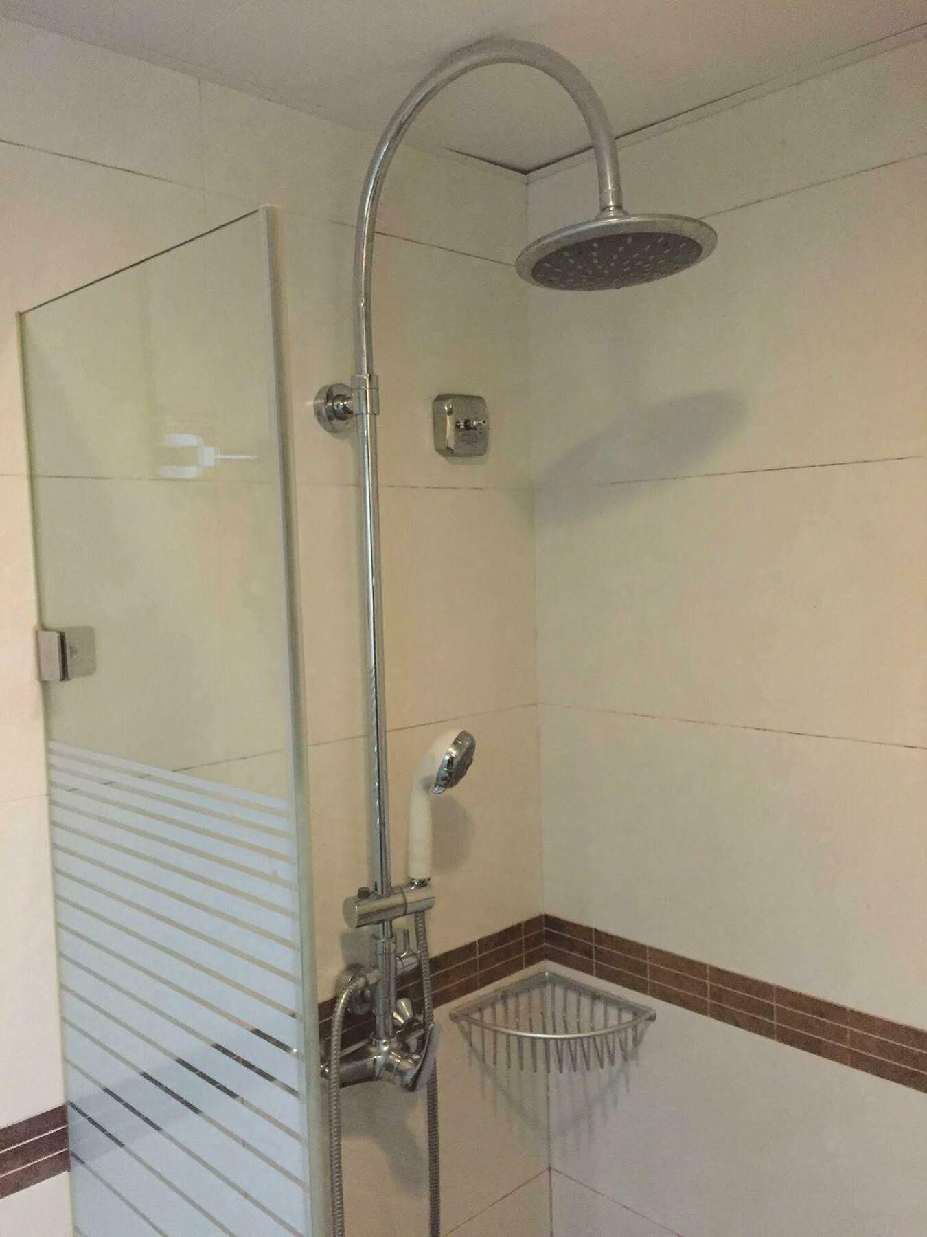Pop Mong Kok Hotel 3*